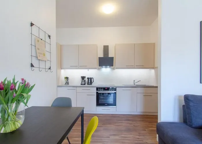 3 Duenenrose * Ρόστοκ